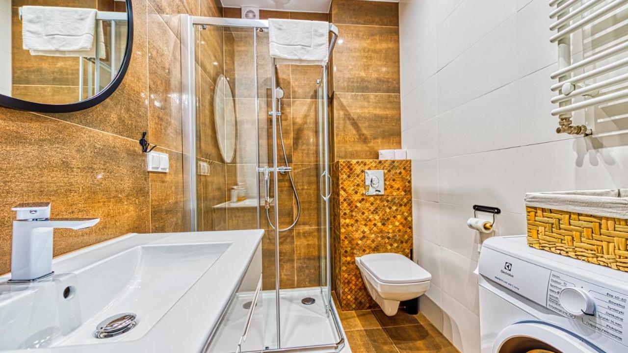Świeradów-Zdrój Apartament Bialy Wilk - 5D Apartamenty מראה חיצוני תמונה